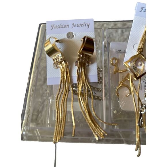 Jewelry  - Picture 11 of 16